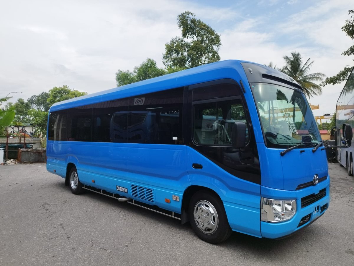 Exterior of LittleTown DMC 23-seater minibus